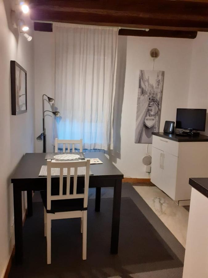 Apartmán Castello Ground Floor Benátky Exteriér fotografie